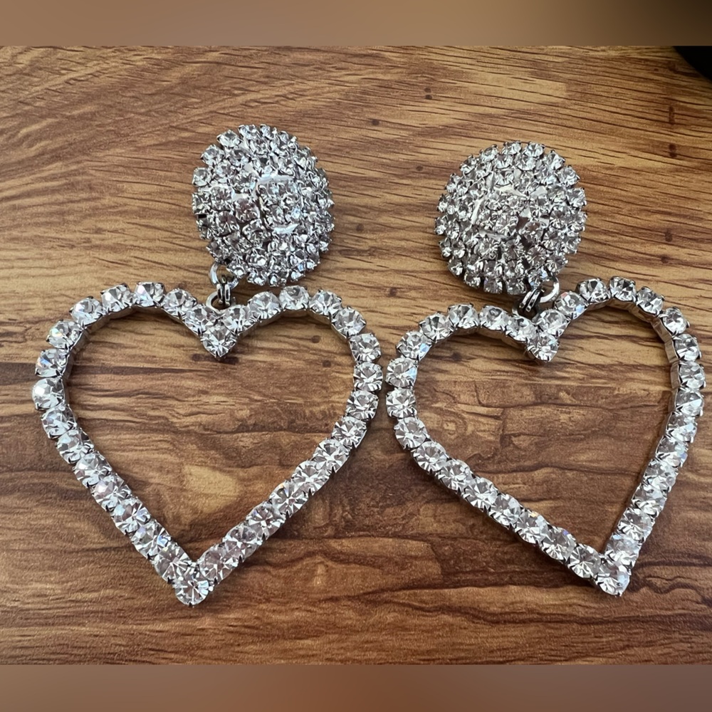 Rare! ALESSANDRA RICH Heart Earrings
